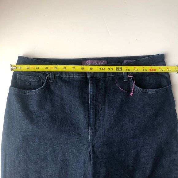 Gloria Vanderbilt Women's Amanda Jeans Blue Size 16 Short - Picture 13 of 16